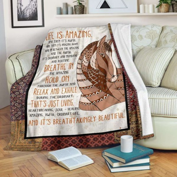 Life Is Amazing Blanket Gift For Horse Lovers - Image 2