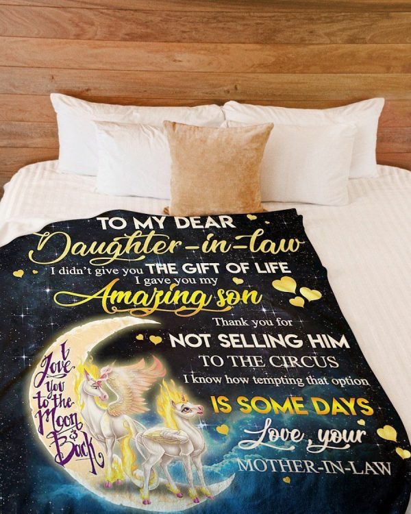 Unicorn To My Daughter Love You To The Moon And Back Fleece Blanket - Image 3